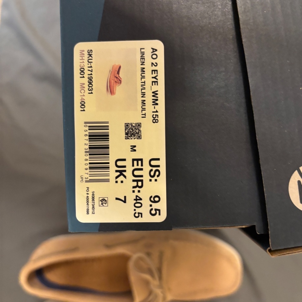 Sperry boat shoes - women’s US size 9.5 - New in box - Picture 9 of 10